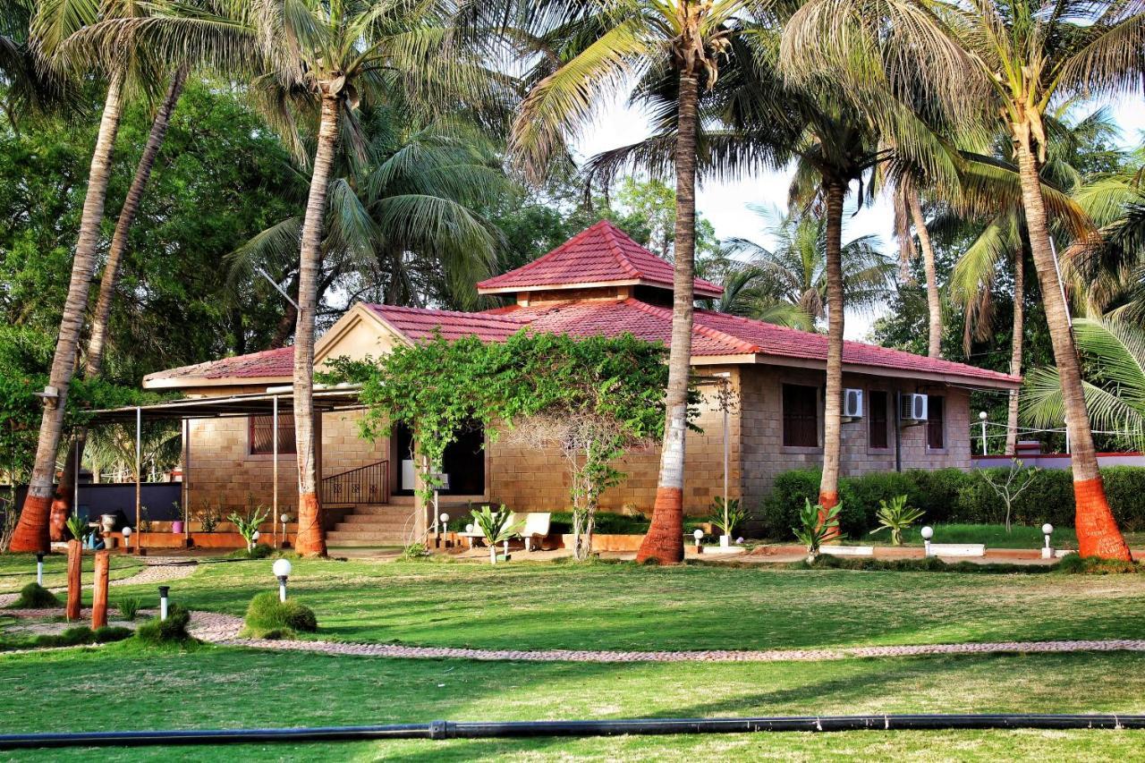 Stay Guru Resort Farm Villa Бхудж Экстерьер фото