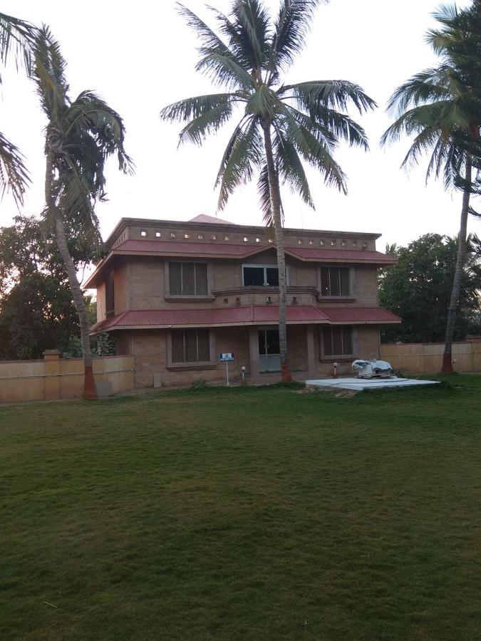 Stay Guru Resort Farm Villa Бхудж Экстерьер фото