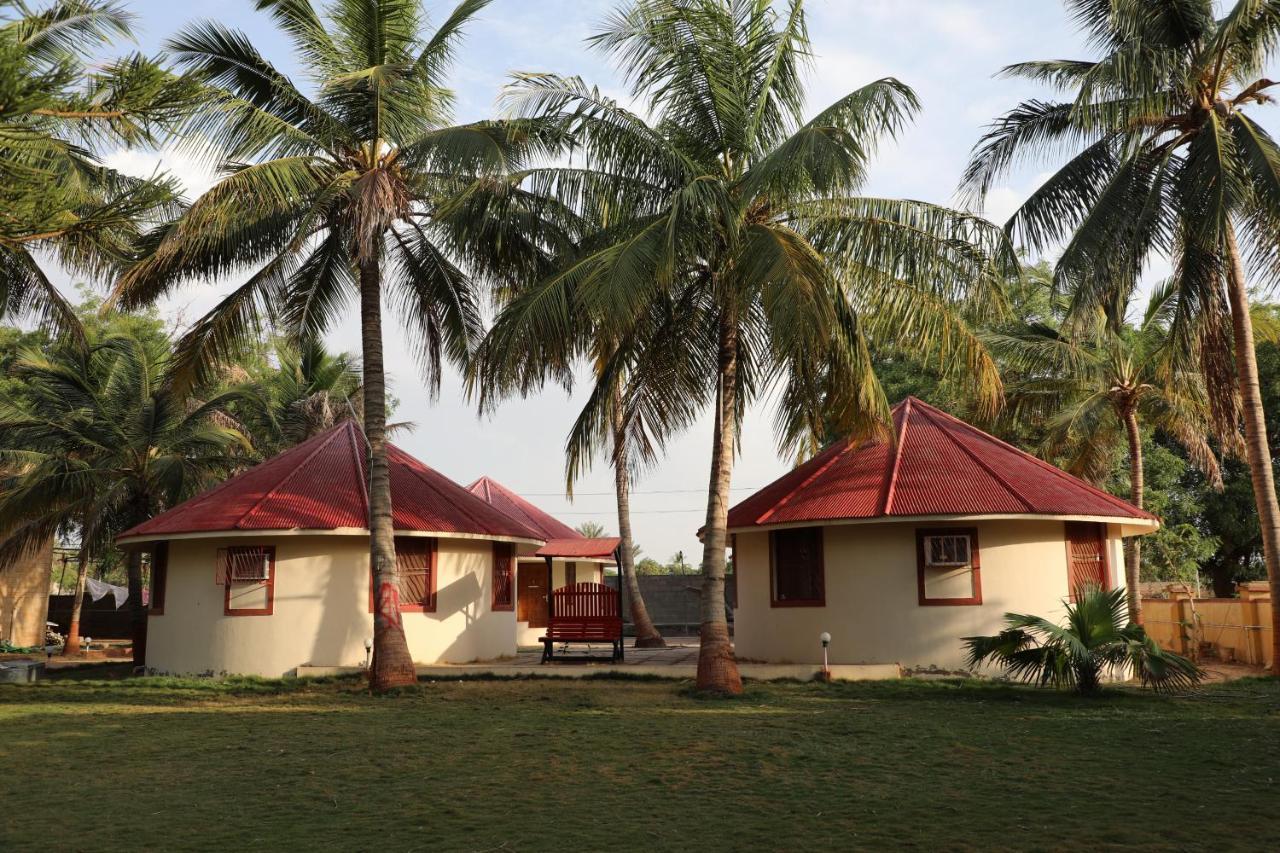 Stay Guru Resort Farm Villa Бхудж Экстерьер фото