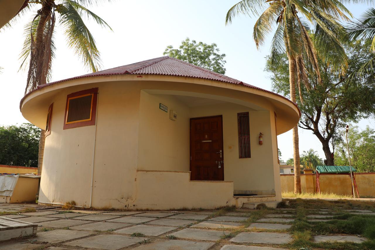 Stay Guru Resort Farm Villa Бхудж Экстерьер фото