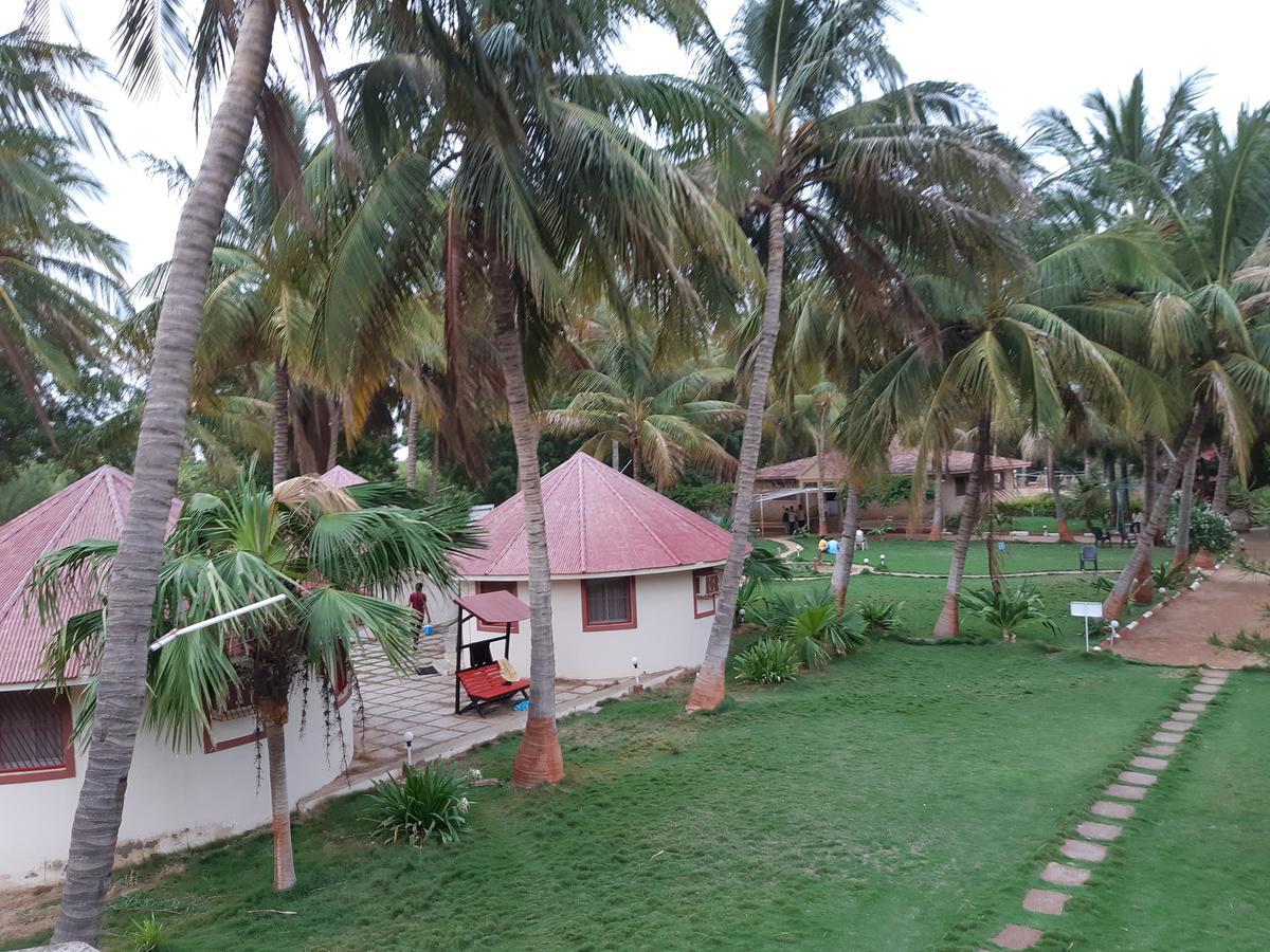 Stay Guru Resort Farm Villa Бхудж Экстерьер фото